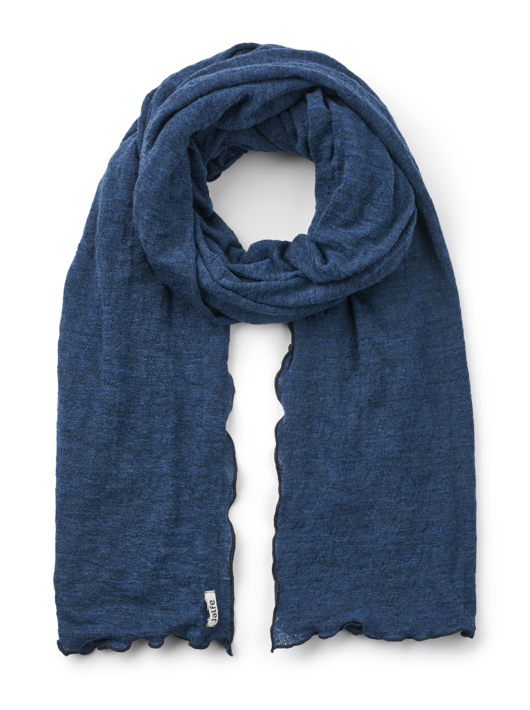 Shawl jacquard merino